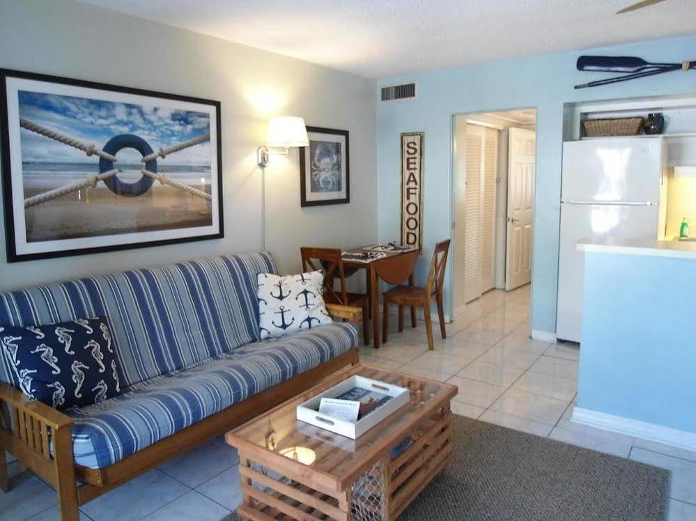 Malyn Resort St. Pete Beach Exterior foto